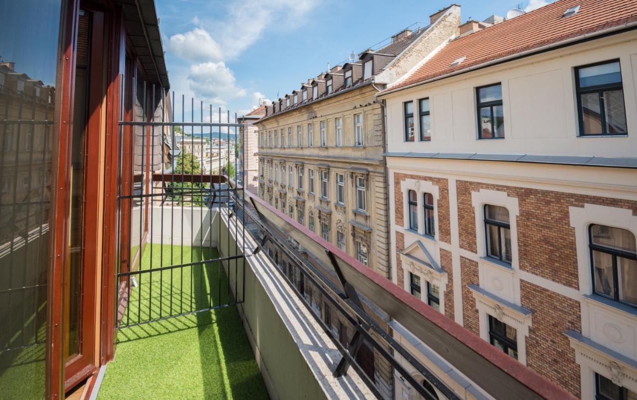 Orion Varkert Hotel
