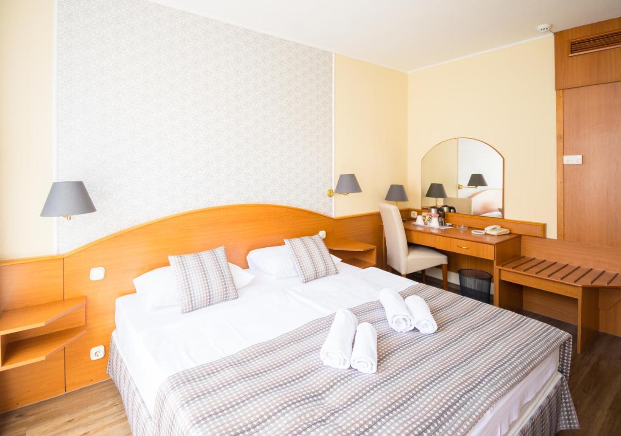 Orion Varkert Hotel 3*
