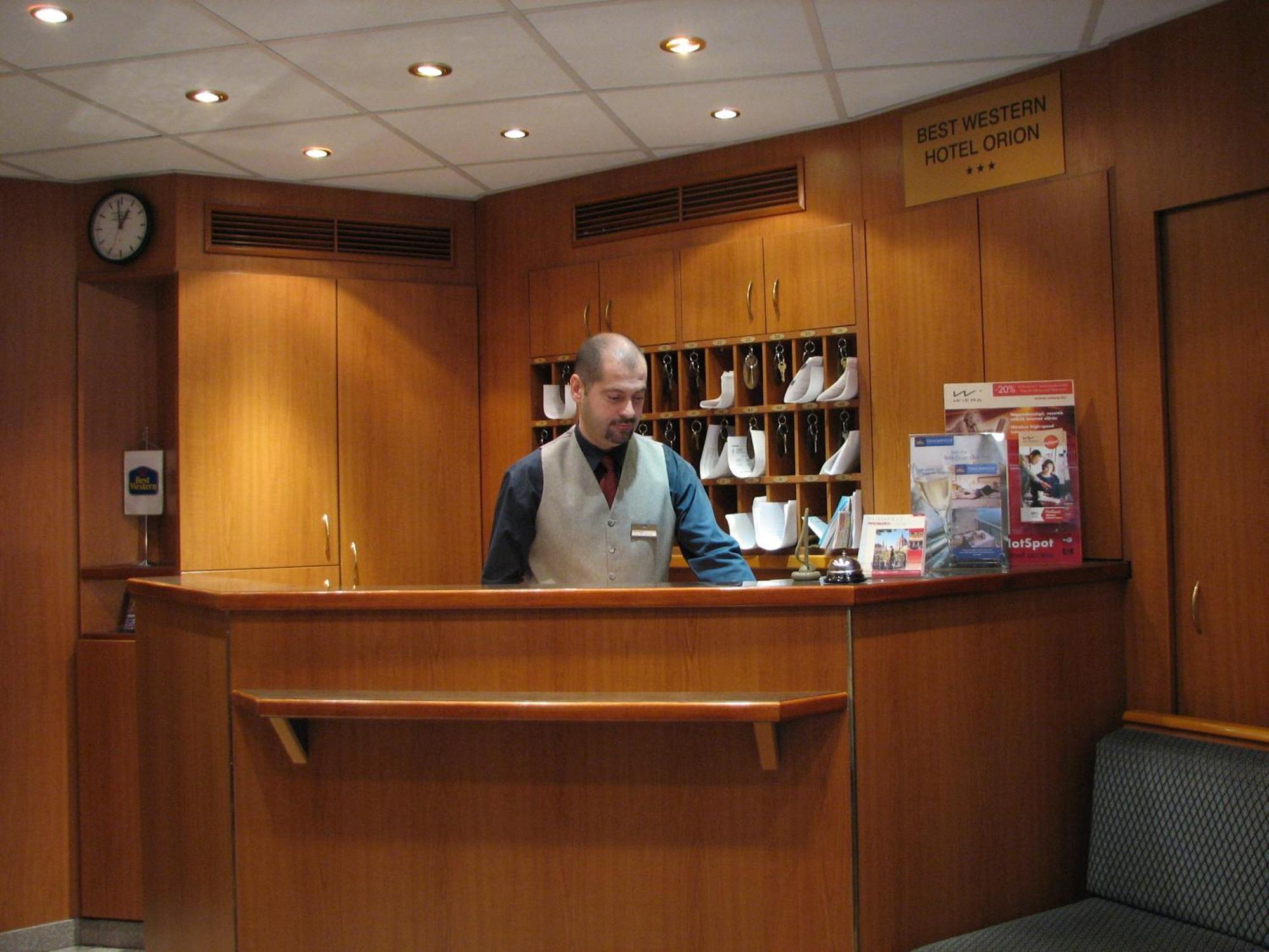 Hotel Orion Varkert